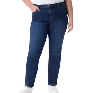 Gloria Vanderbilt Women's Plus Size Amanda Jeans in "Madison" Wash Denim